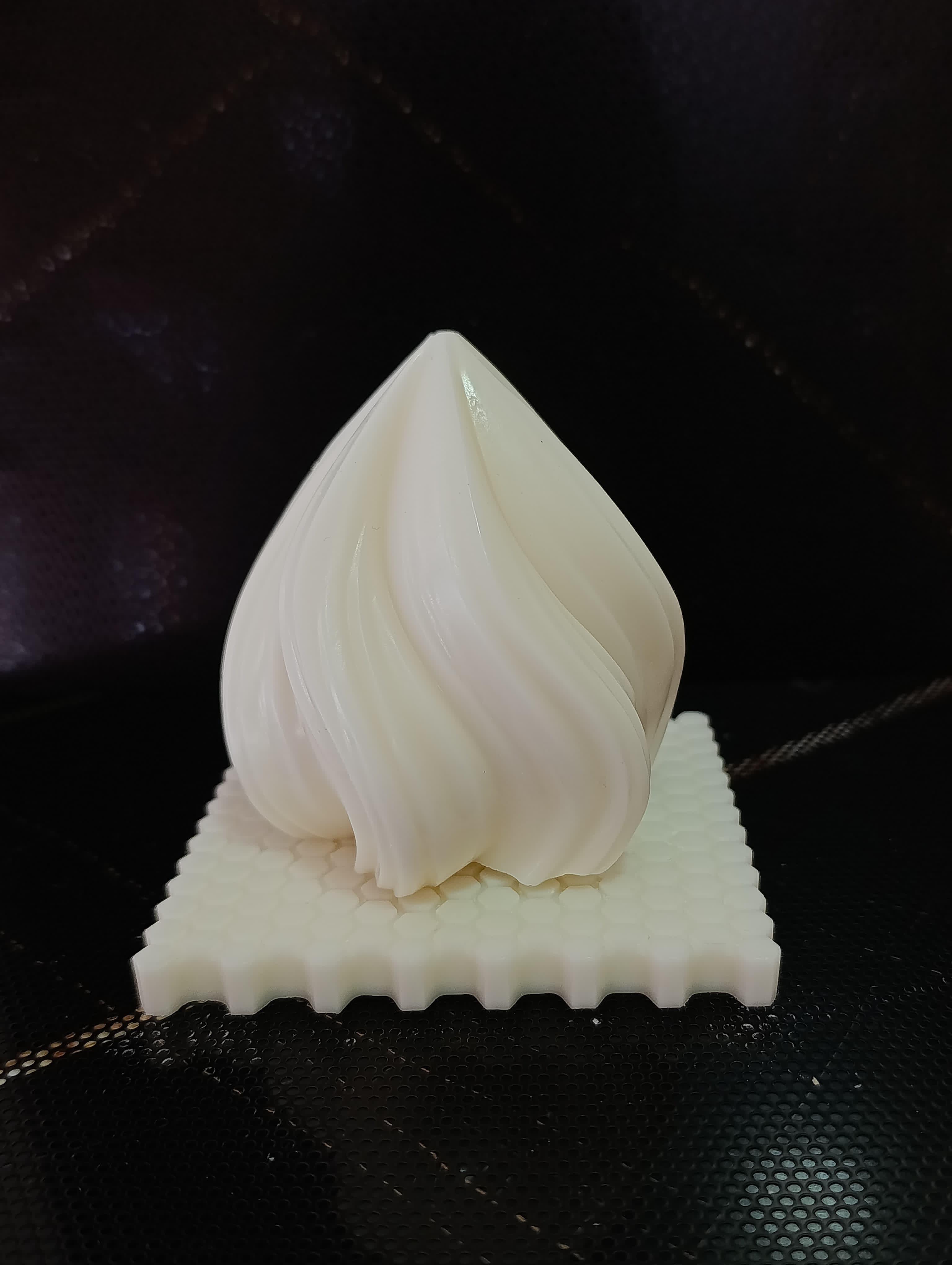 VELA GOTA PASTELERA B