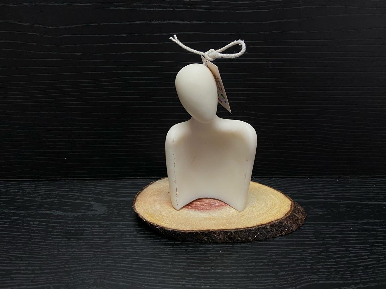 VELA FIGURA CABEZA INCLINADA DERECHA MUJER 107