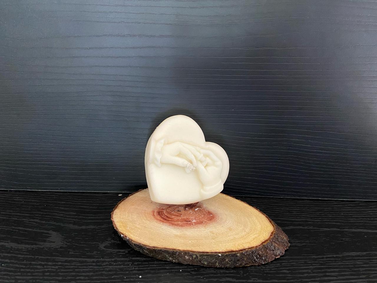 VELA CORAZON MANOS ANILLOS 216