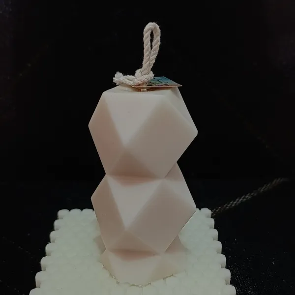 TORRE TRES TRIANGULOS