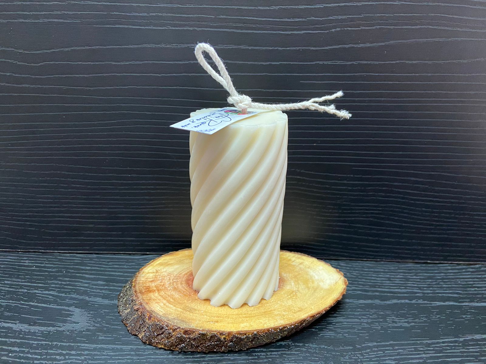 VELA CILINDRO DELGADO LINEAS