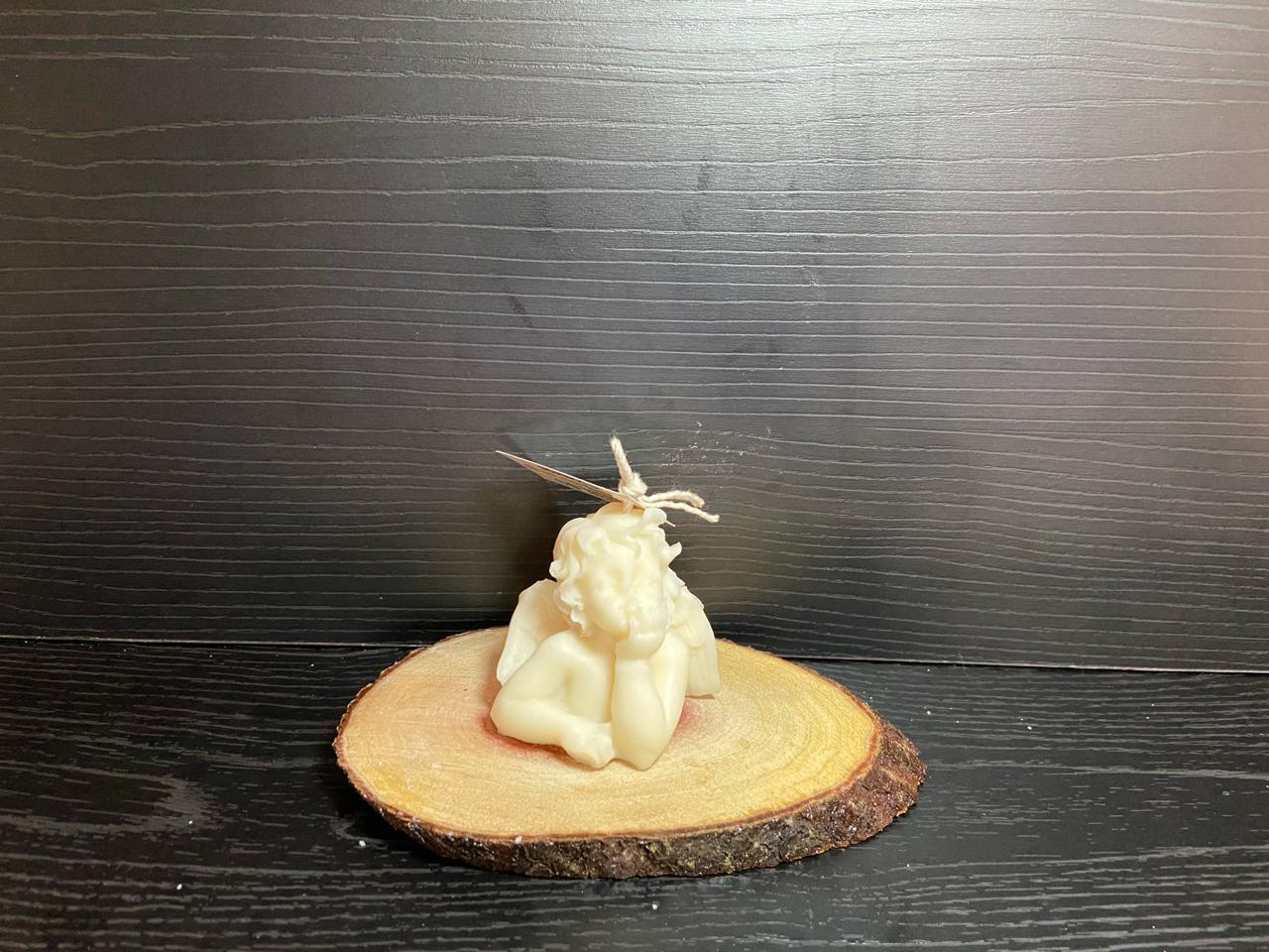 ANGELITO MANO EN QUIJADA PEQUEÑO