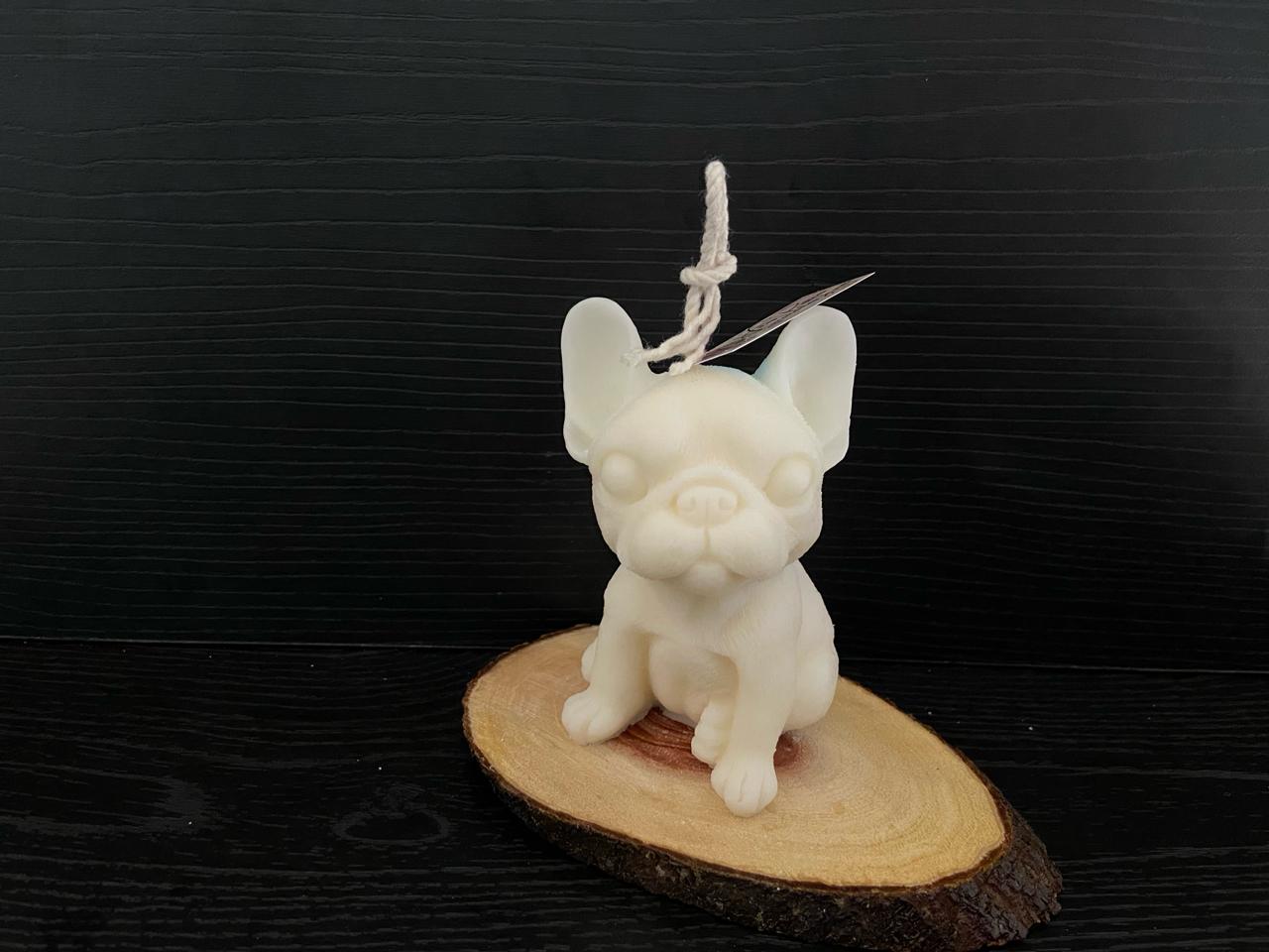 VELA PERRO SENTADO OJOS GRANDES