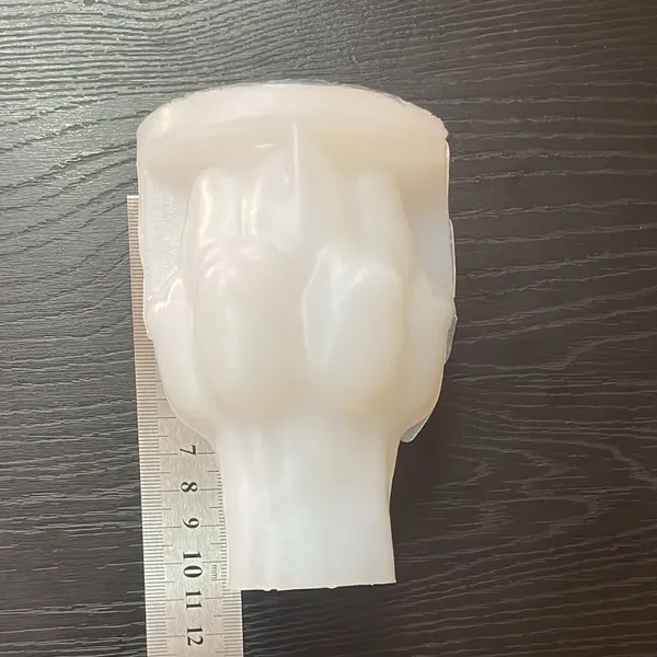 MOLDE RAMO DE TULIPANES